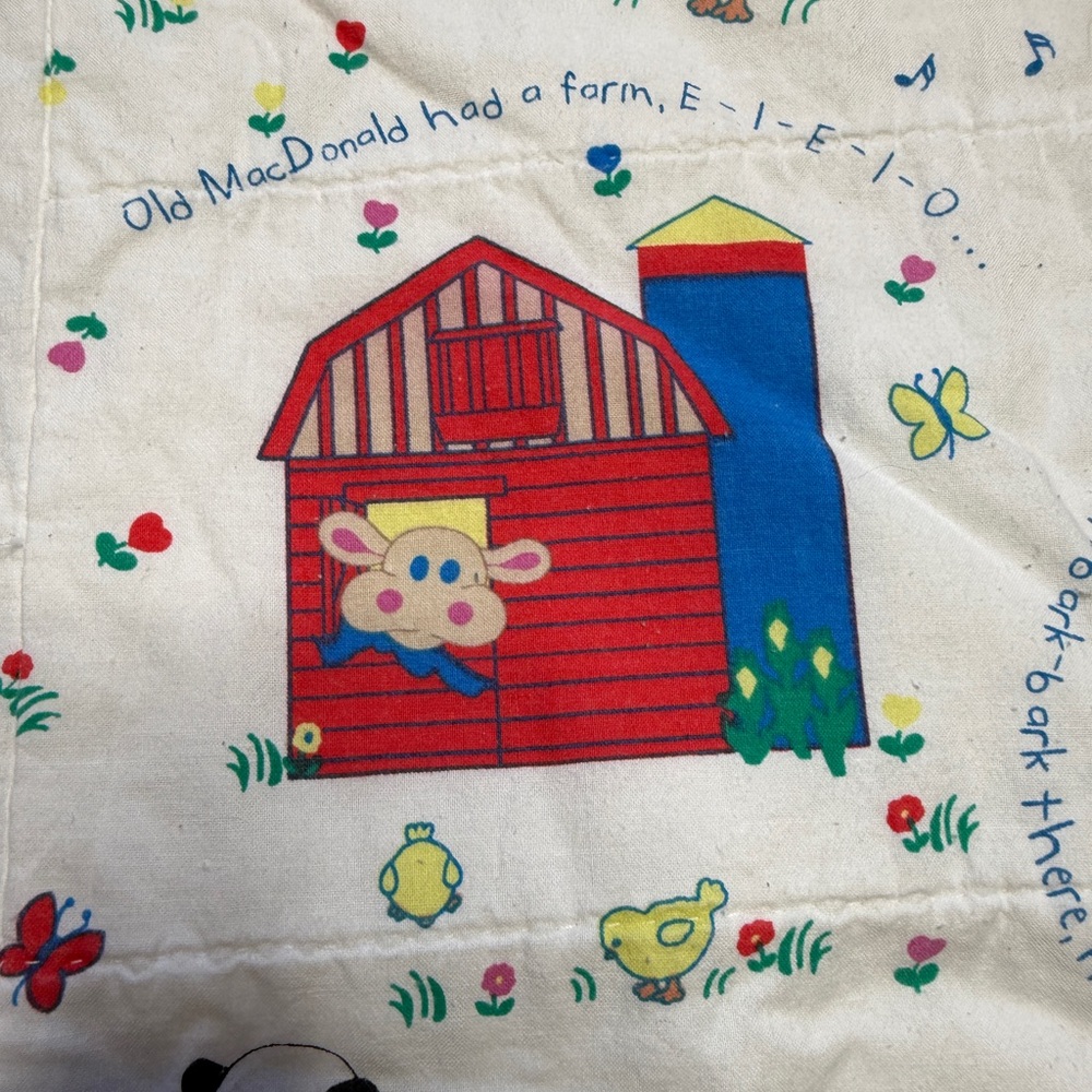 Animal Farm 45”x40” -The Old McDonald Collection ~ Cheri L. Strole Cotton Quilt - Picture 3 of 11